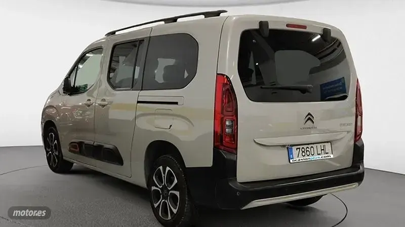 Usado Citroën Berlingo 130 CV (95 kW) 2020 Beige Monovolumen