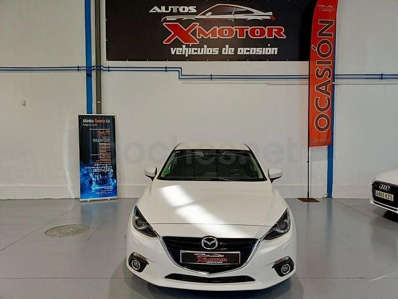 Usado Mazda 3 Luxury 150 CV (110 kW) 2015 Blanco Berlina