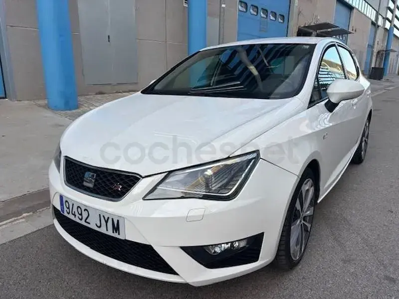 Käytetty Seat Ibiza Crono 105 HP (77 kW) 2017 Valkoinen Sedan