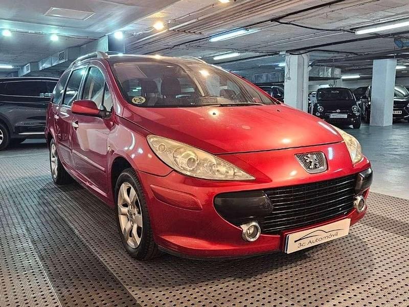 Rojo Usado 2005 Peugeot 307 Familiar | 5500 € (Caro) - Imagen 1/4