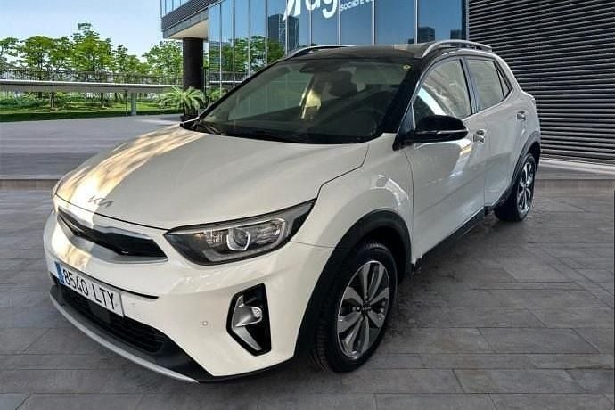 Usado 2021 Kia Stonic SUV | 16.200 € (Precio justo) - Imagen 1/4
