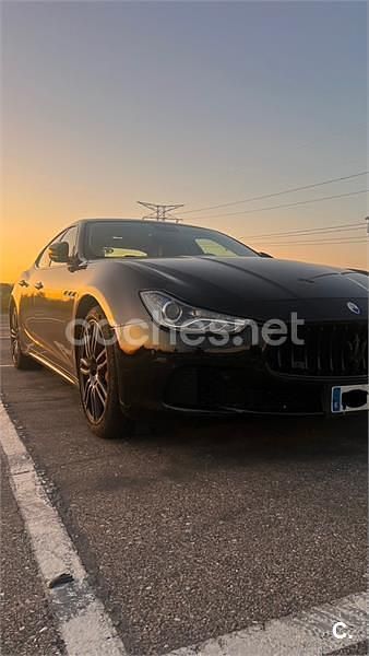 Negro Usado 2017 Maserati Ghibli Coupe | 31.500 € (Buen precio) - Imagen 1/4