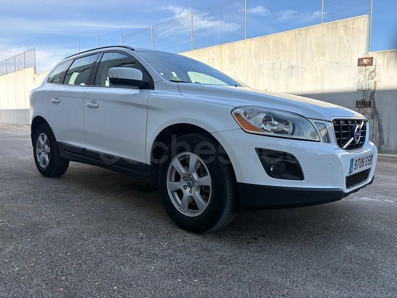 Usado Volvo XC60 R-Design 205 CV (150 kW) 2010 Blanco SUV