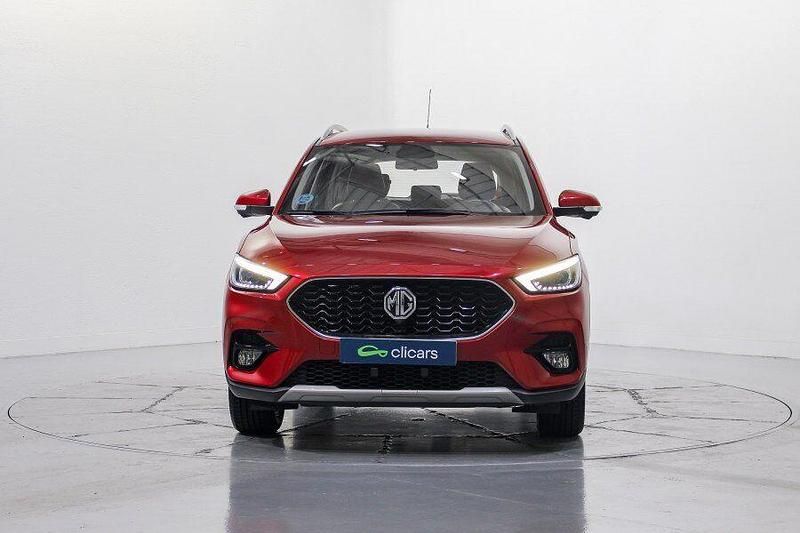 Usado MG ZS Luxury 106 CV (77 kW) 2022 Rojo SUV