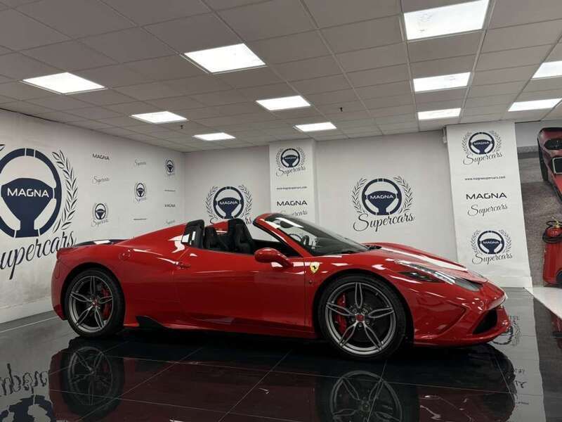 Usado Ferrari 458 570 CV (419 kW) 2015 Rojo Descapotable