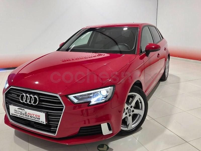 Usado Audi A3 Sport 190 CV (139 kW) 2019 Rojo Berlina