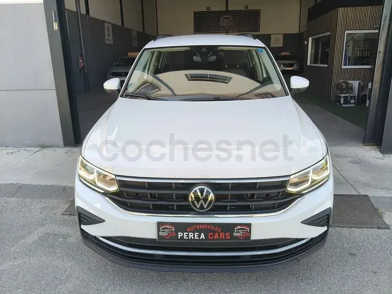 Usado VW Tiguan Life 150 CV (110 kW) 2024 Blanco SUV