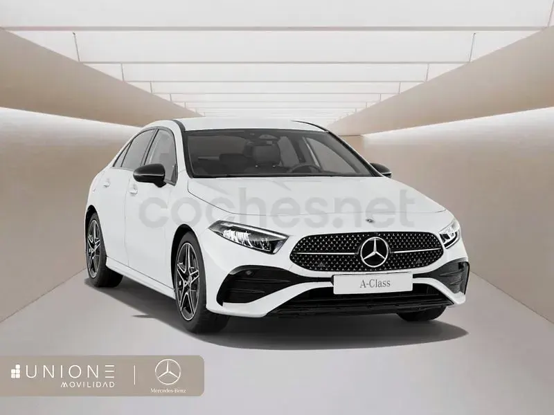 Käytetty Mercedes A250 218 HP (160 kW) 2025 Valkoinen Sedan