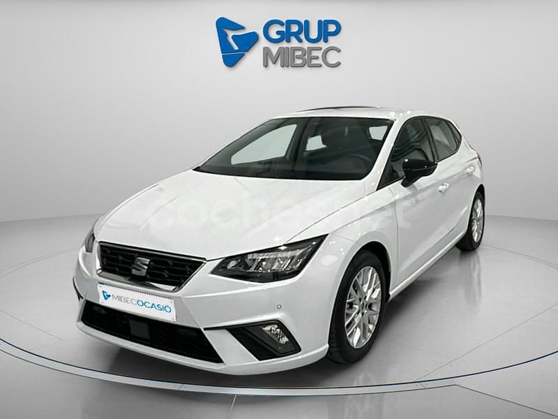 Blanco Usado 2024 Seat Ibiza FR Berlina | 18.950 € (Un poco caro) - Imagen 1/4
