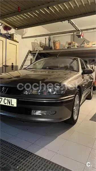 Usado Peugeot 406 118 CV (86 kW) 2003 Gris / plata Berlina