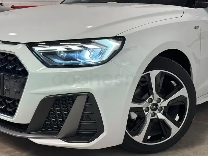 Nuevo Audi A1 Ambiente 116 CV (85 kW) 2026 Blanco SUV