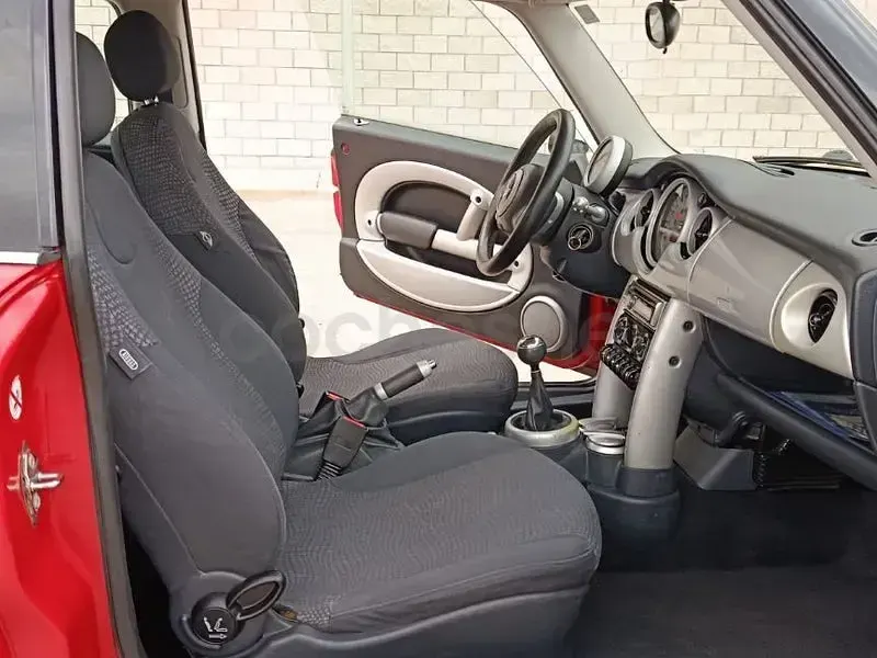 Usado Mini Cooper 120 CV (88 kW) 2007 Rojo Utilitario