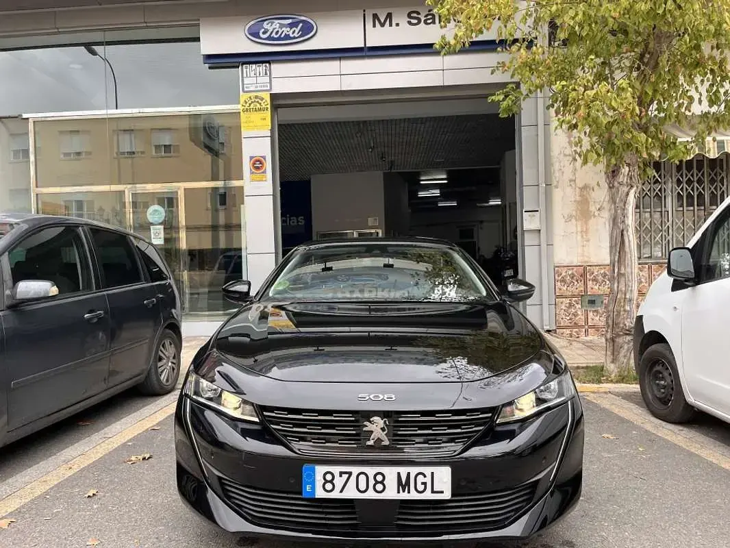 Usado Peugeot 508 Active 131 CV (96 kW) 2023 Negro Berlina