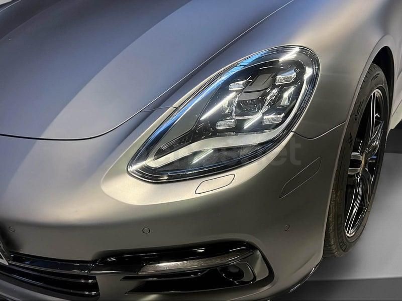 Usado Porsche Panamera 4S 440 CV (323 kW) 2018 Gris / plata Berlina