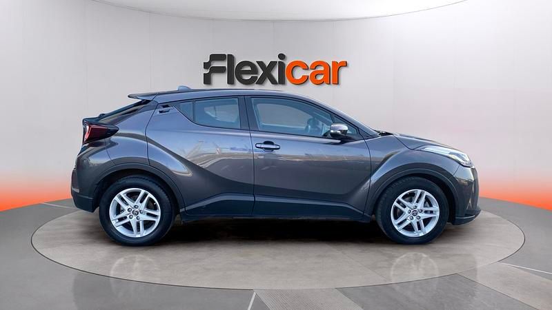 Usado Toyota C-HR Active 122 CV (89 kW) 2022 Gris SUV