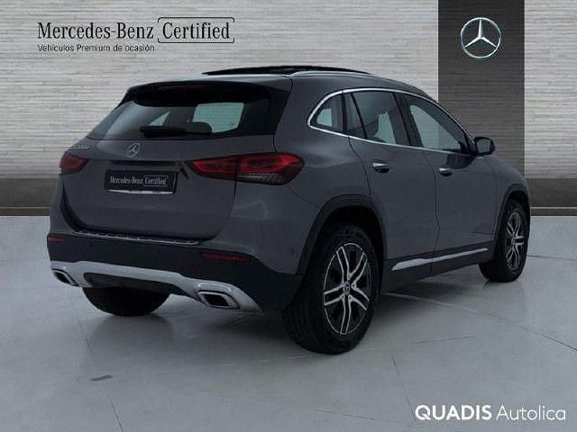 Usado Mercedes GLA200 Progressive 150 CV (110 kW) 2022 Gris montaña SUV