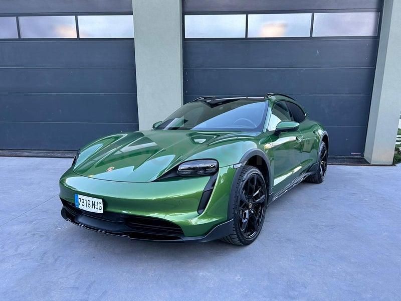 Usado Porsche Taycan 4 Cross Turismo Cross Turismo 300 kW (408 CV) 2022 Eléctrico Familiar