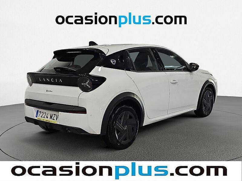 Nuevo Lancia Ypsilon 100 CV (73 kW) 2025 Blanco Utilitario