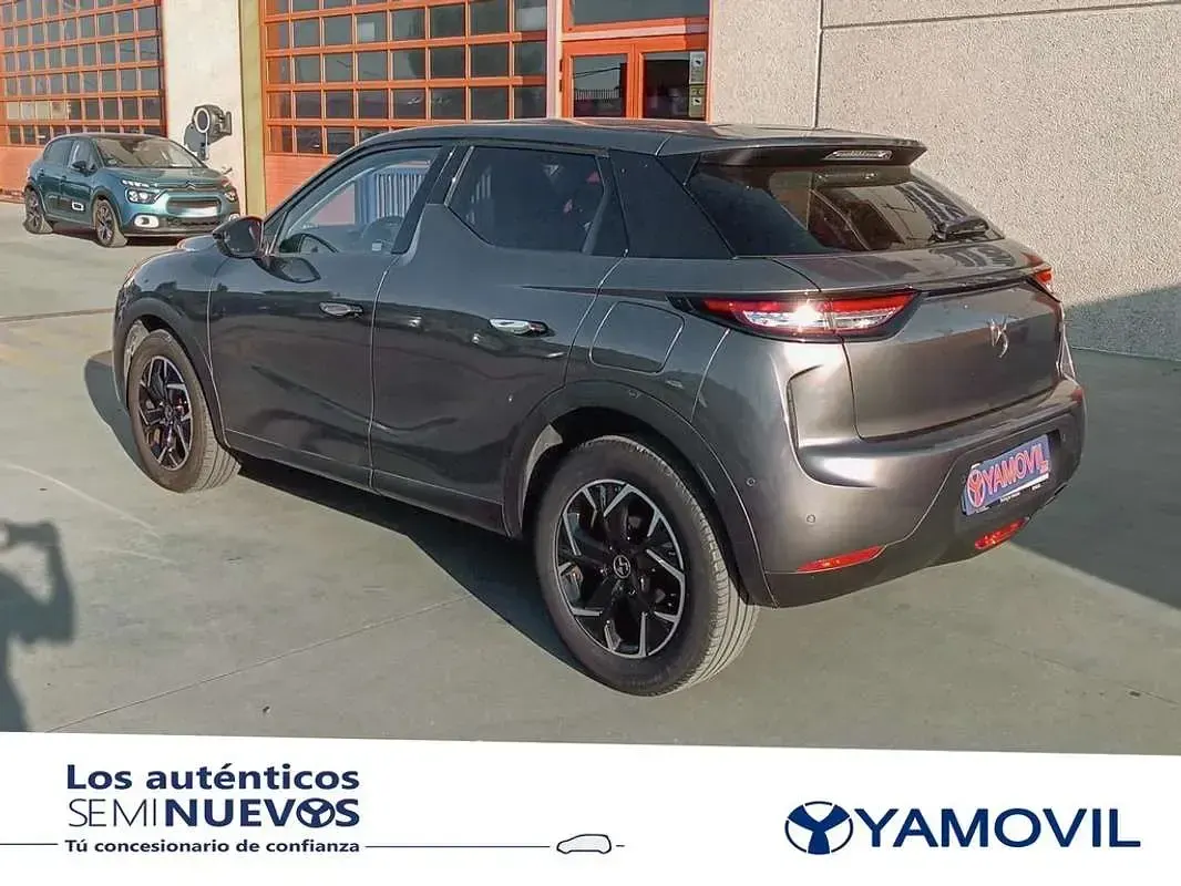 Usado DS Automobiles DS3 Crossback So Chic 102 CV (75 kW) 2020 Gris SUV
