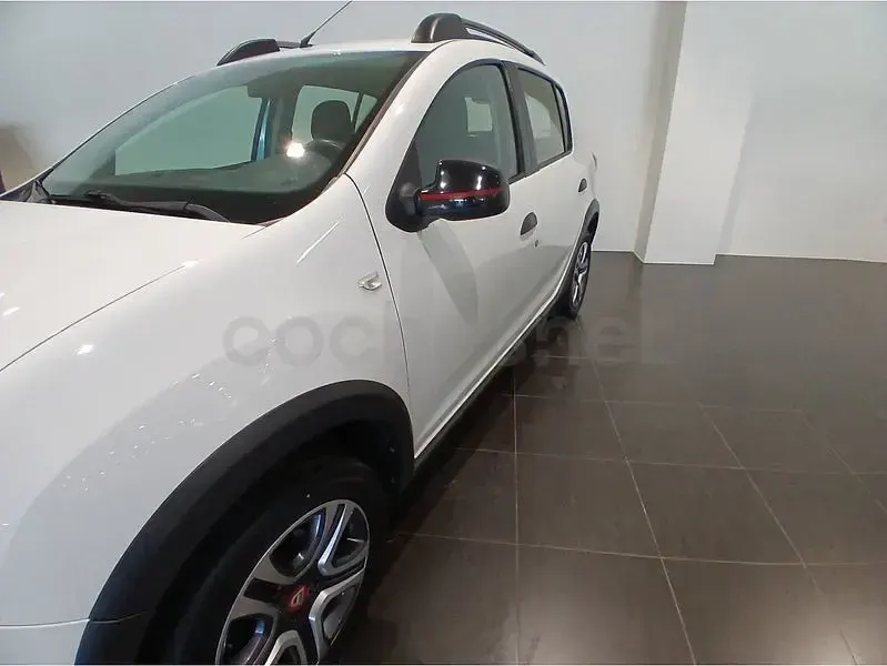 Usado Dacia Sandero 90 CV (66 kW) 2019 Blanco Berlina