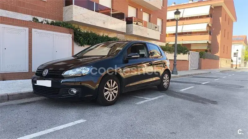 Usado VW Golf VI Advance 122 CV (89 kW) 2009 Negro Berlina