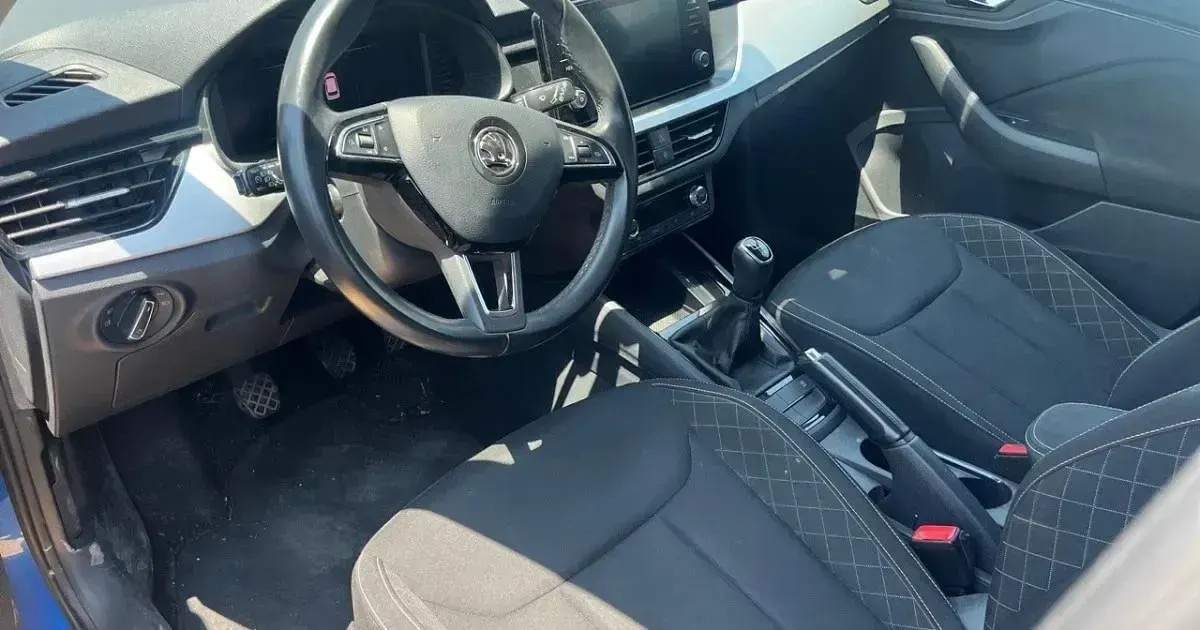 Usado Skoda Kamiq Ambition 95 CV (69 kW) 2020 SUV