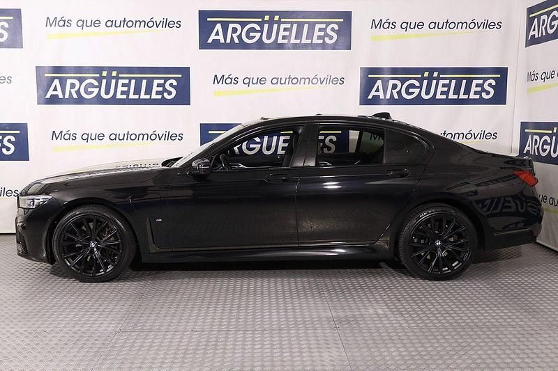Usado BMW 745e M Sport 394 CV (289 kW) 2022 Negro Berlina