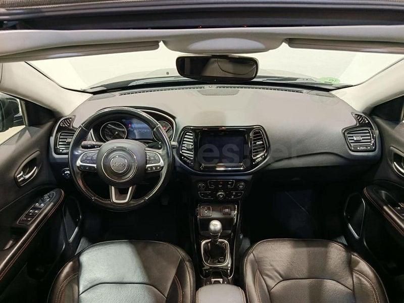 Usado Jeep Compass Limited 140 CV (102 kW) 2020 Negro SUV