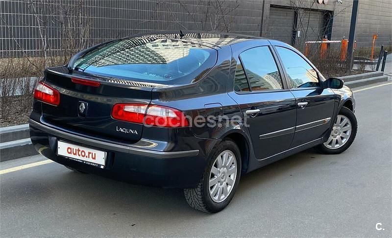 Azul Usado 2002 Renault Laguna II Dynamique Berlina | 2999 € (Precio justo) - Imagen 1/4