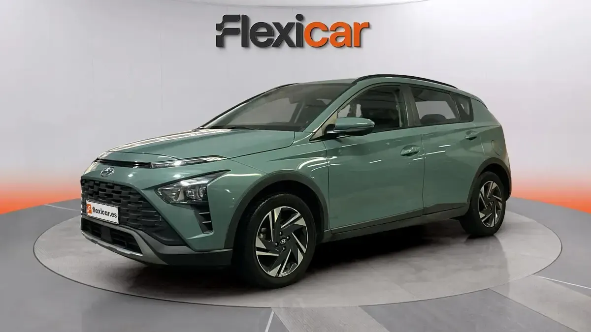 Usado Hyundai Bayon 84 CV (61 kW) 2023 Verde SUV
