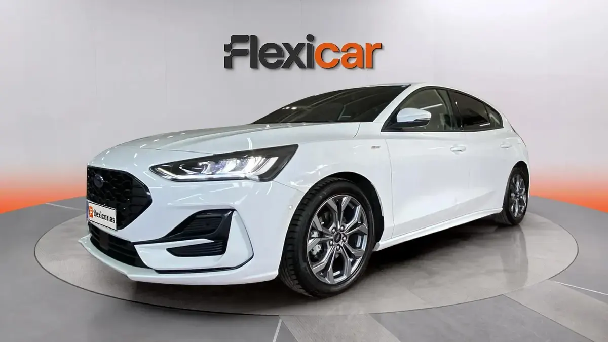 Usado Ford Focus ST-Line 155 CV (114 kW) 2024 Blanco Berlina