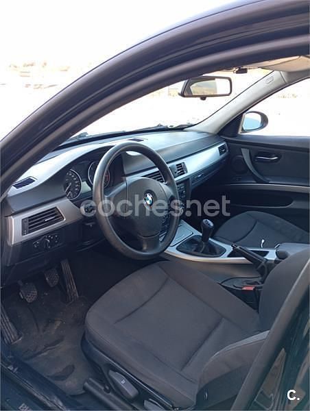 Usado BMW 318 122 CV (89 kW) 2008 Negro Berlina