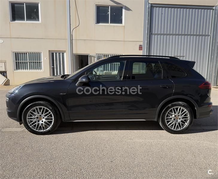 Usado Porsche Cayenne S Platinum Edition 385 CV (283 kW) 2016 Negro SUV
