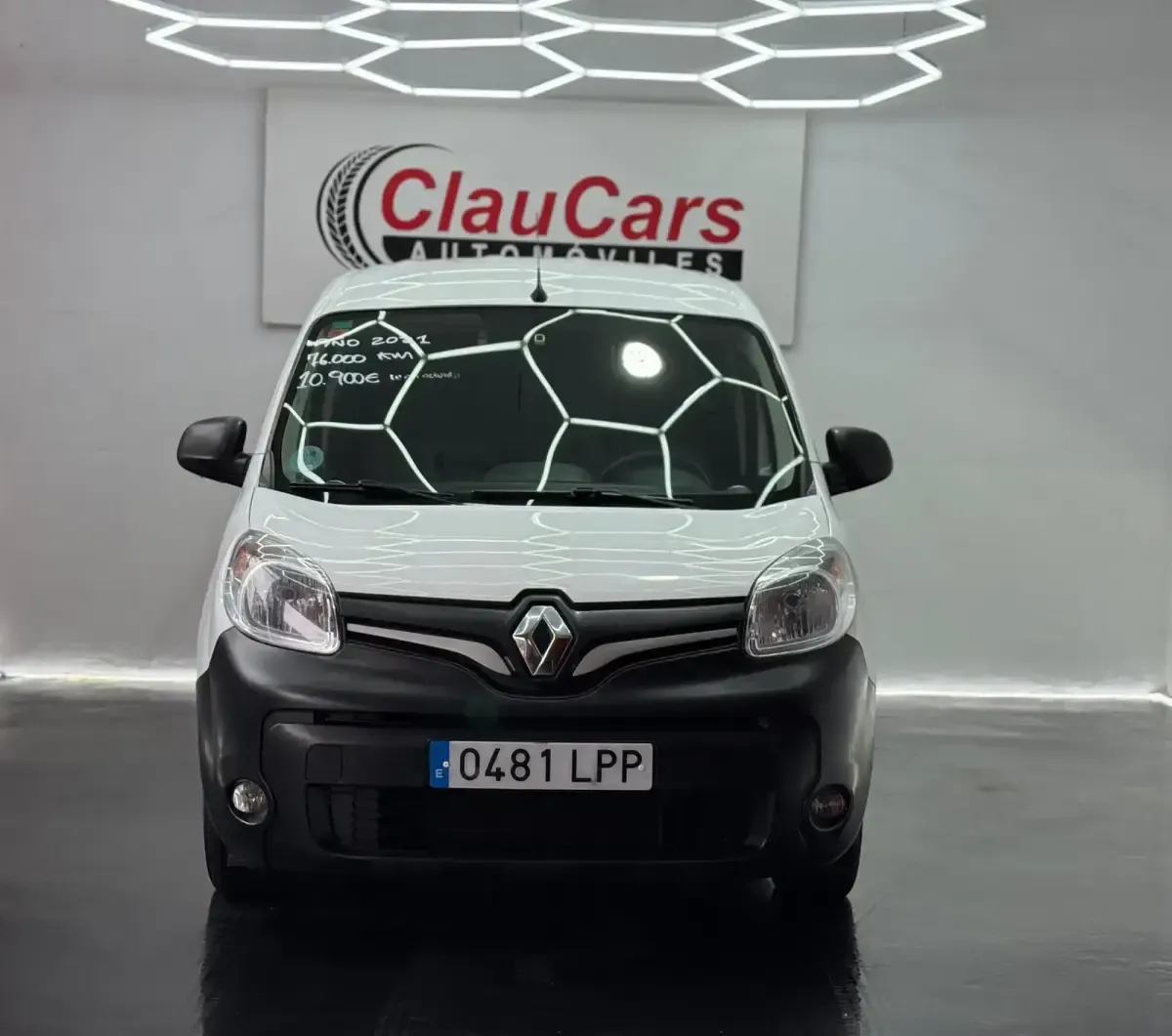 Usado Renault Kangoo 95 CV (69 kW) 2021 Blanco Monovolumen