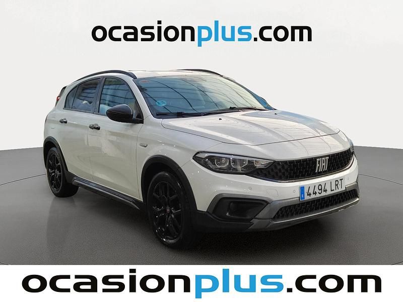 Usado Fiat Tipo Cross 101 CV (74 kW) 2021 Blanco Berlina