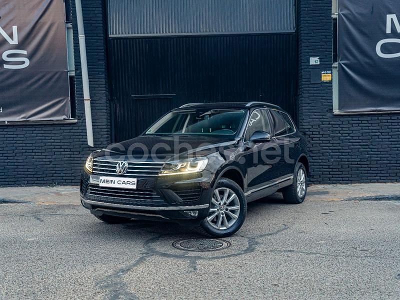 Negro Usado 2017 VW Touareg SUV | 27.400 € (Precio justo) - Imagen 1/4