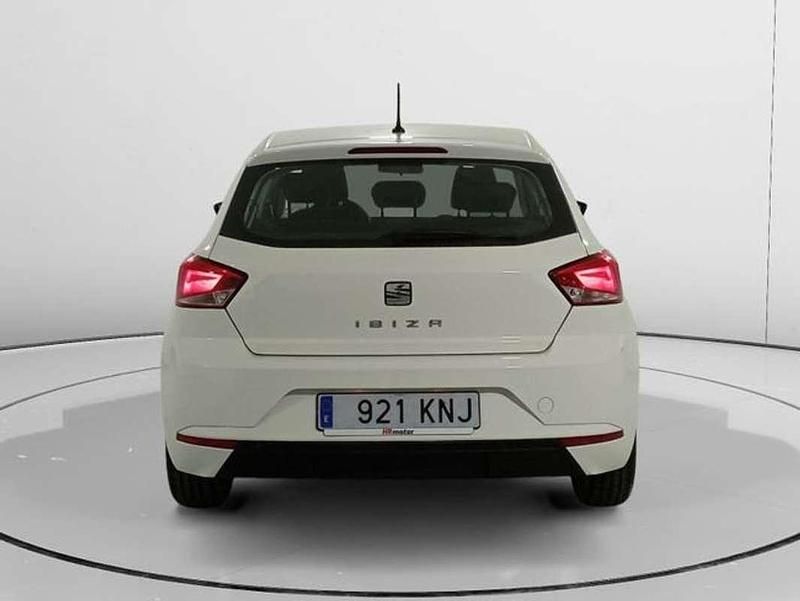 Usado Seat Ibiza Reference 75 CV (55 kW) 2018 Blanco Utilitario