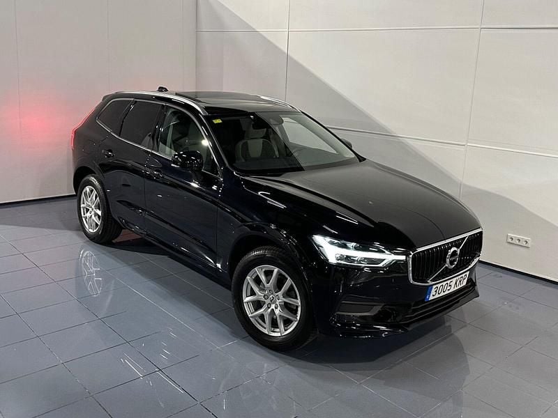 Usado Volvo XC60 Momentum 190 CV (139 kW) 2018 Negro SUV