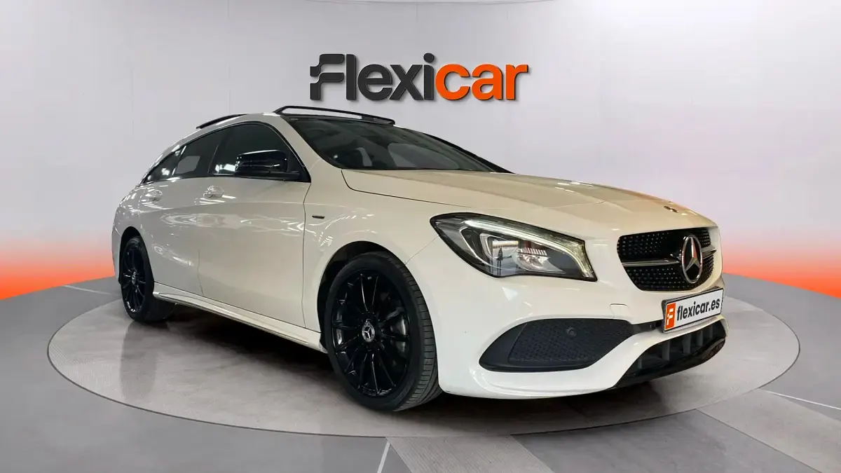 Usado Mercedes CLA200 Shooting Brake 163 CV (119 kW) 2019 Familiar