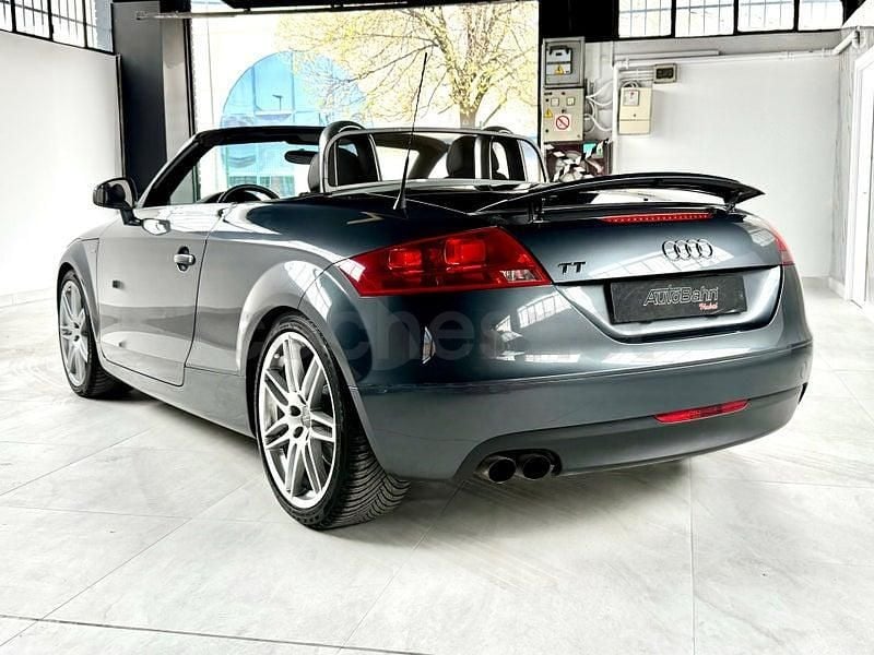 Usado Audi TT Roadster S-Line 200 CV (147 kW) 2008 Gris / plata Descapotable