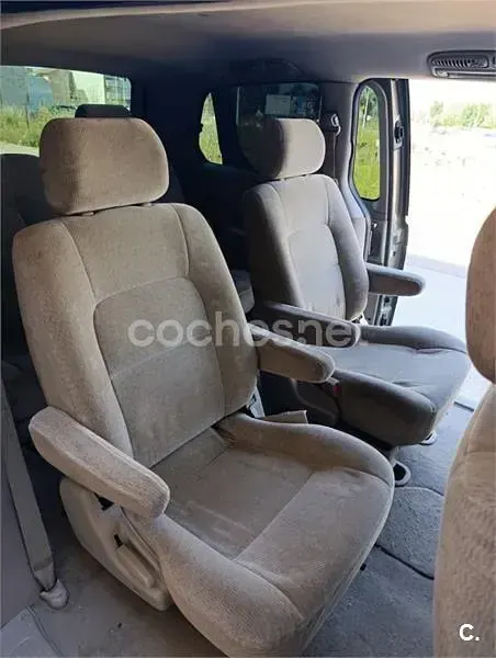 Usado Kia Carnival EX 144 CV (105 kW) 2003 Verde Monovolumen
