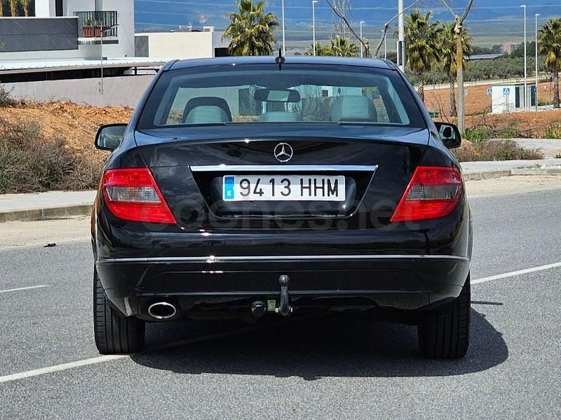 Usado Mercedes C220 Avantgarde 170 CV (125 kW) 2009 Negro Berlina