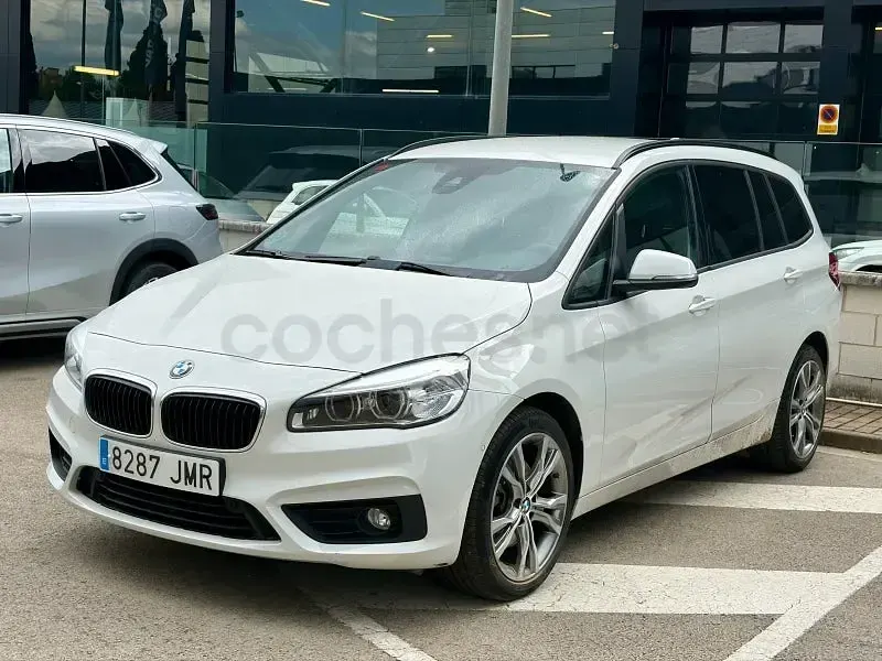 Usado BMW 218 150 CV (110 kW) 2016 Blanco Familiar