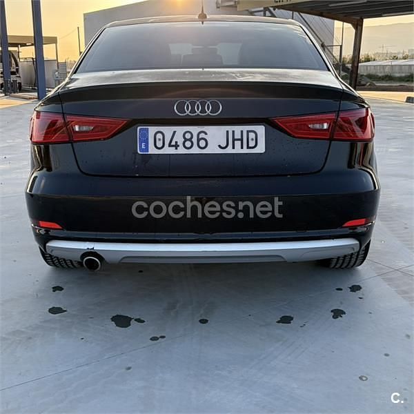 Usado Audi A3 S-Line 110 CV (80 kW) 2015 Negro Berlina