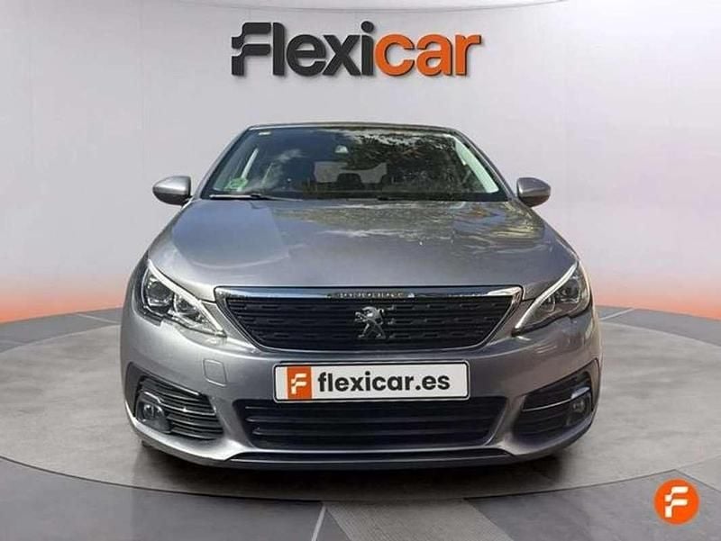 Usado Peugeot 308 Style 131 CV (96 kW) 2020 Gris Utilitario