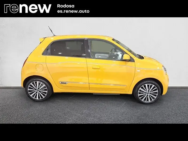 Usado Renault Twingo Zen 59 kW (81 CV) 2022 Amarillo Utilitario