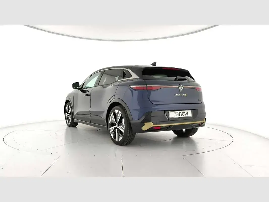 Usado Renault Megane E-Tech Iconic 160 kW (218 CV) 2024 Azul Berlina