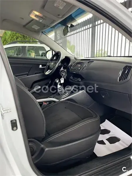 Usado Kia Sportage 135 CV (99 kW) 2012 Blanco SUV