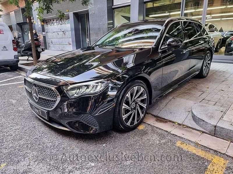 Negro Usado 2024 Mercedes E300 Familiar | 54.990 € (Super precio) - Imagen 1/4