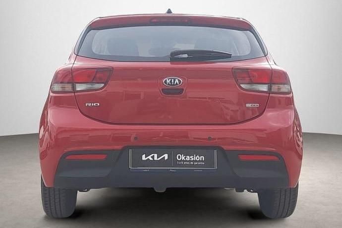 Usado Kia Rio 100 CV (73 kW) 2018